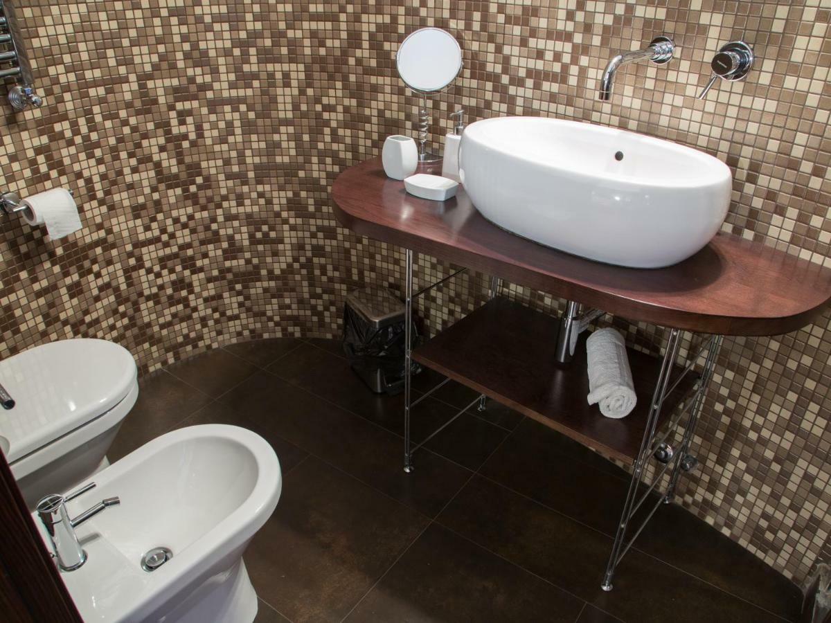 Antichi Ricordi Bed & Breakfast Aci Sant'Antonio Ngoại thất bức ảnh