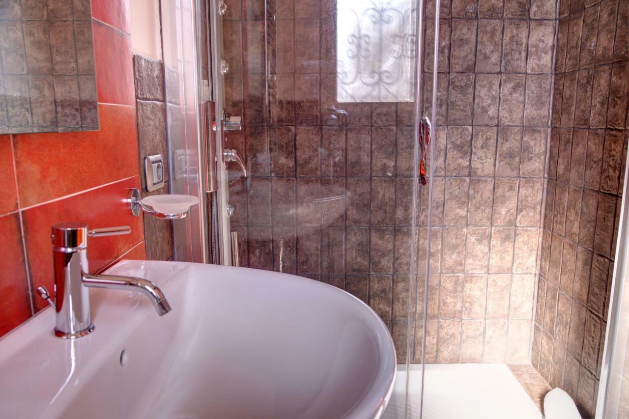 Antichi Ricordi Bed & Breakfast Aci Sant'Antonio Ngoại thất bức ảnh